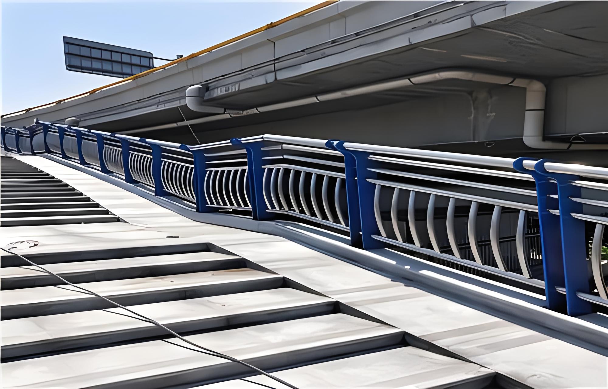 长春不锈钢桥梁护栏维护方案：确保安全，延长使用寿命